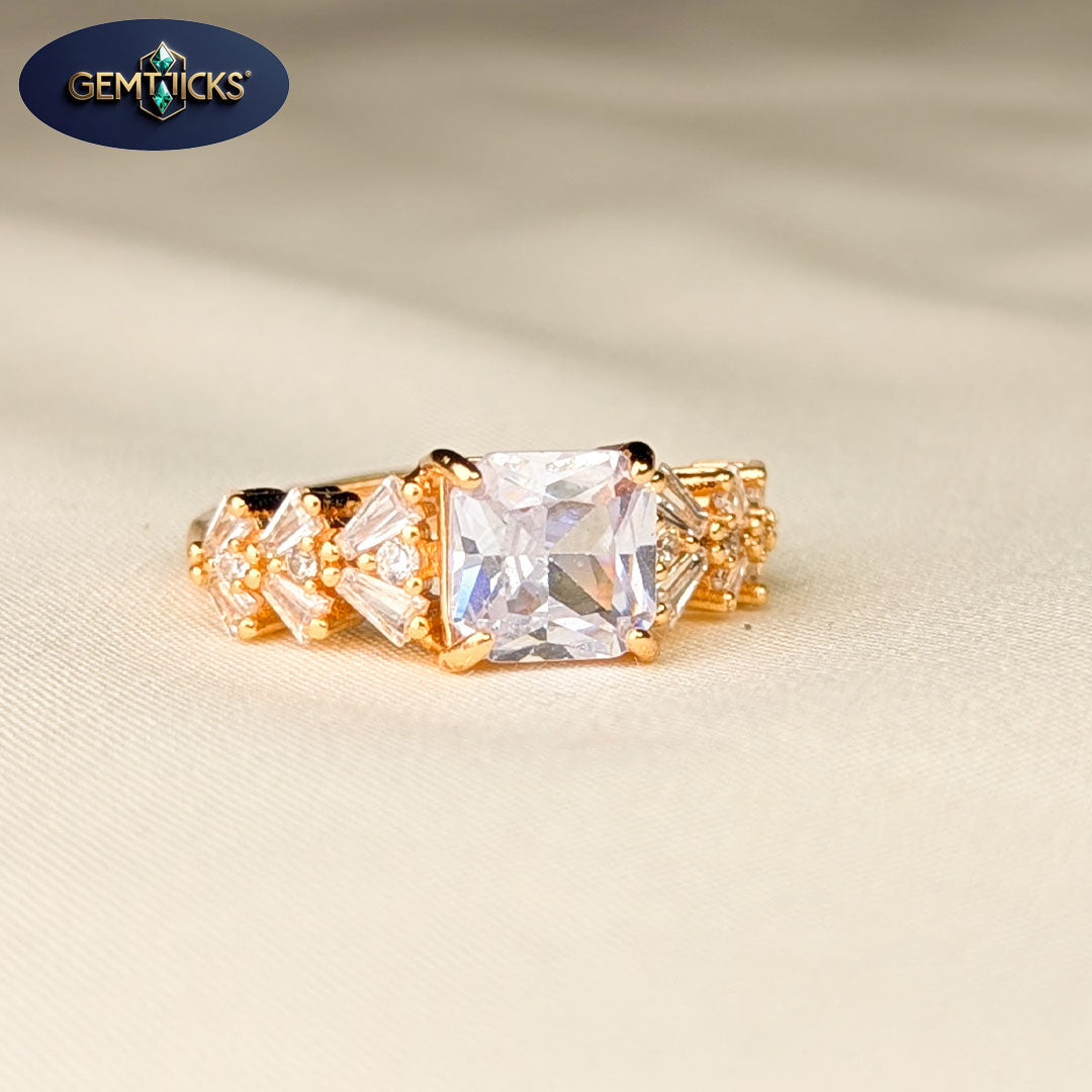 Square Cut Stone Ring – Fan Style Side Zircons